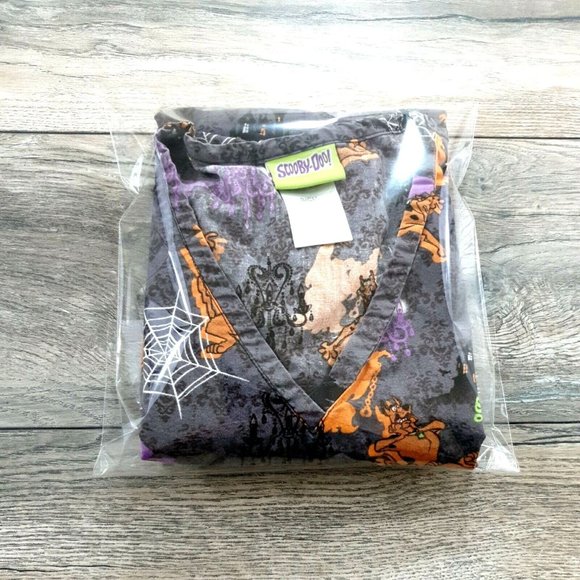 Scooby Doo Medical Scrub Small Womens Cartoon Three Pocket Nurse Dentist Vet - Picture 10 of 10